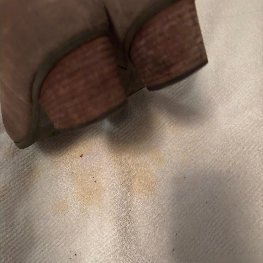 Blondo Taupe Suede Ankle Boots (8) - Picture 13 of 17